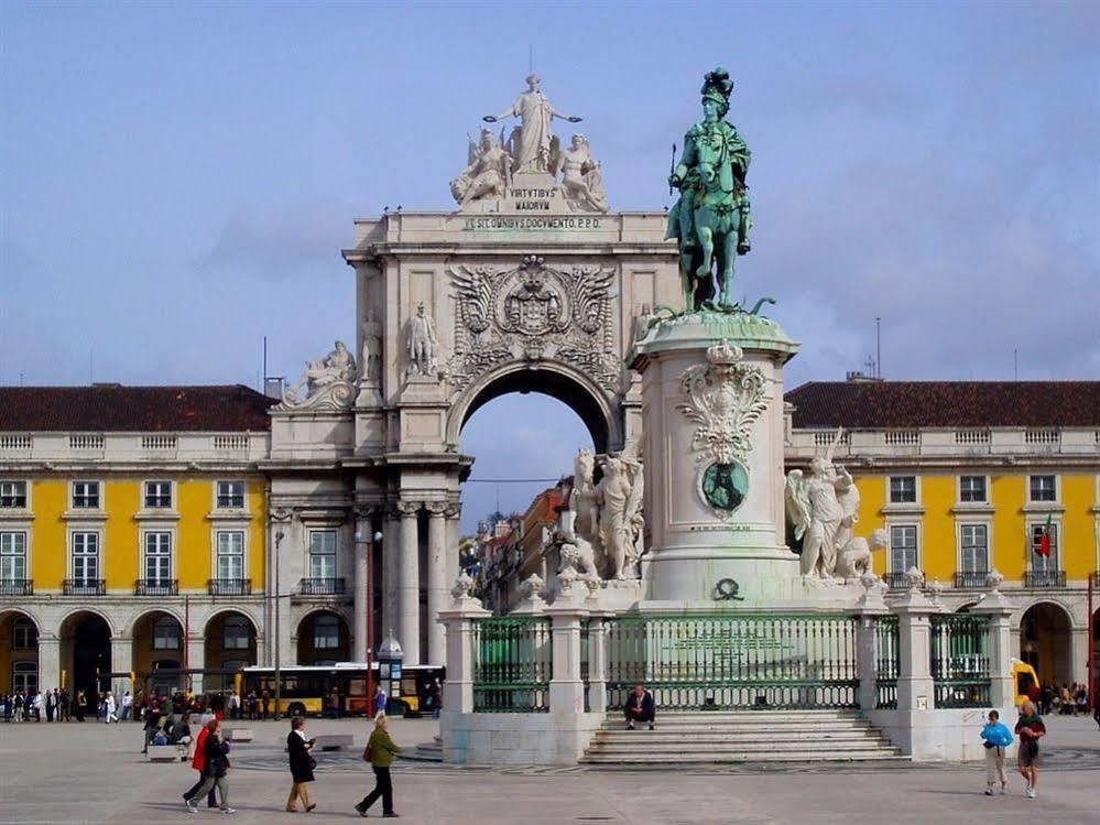 Ritz & Freud Guest House Lisbon Bagian luar foto