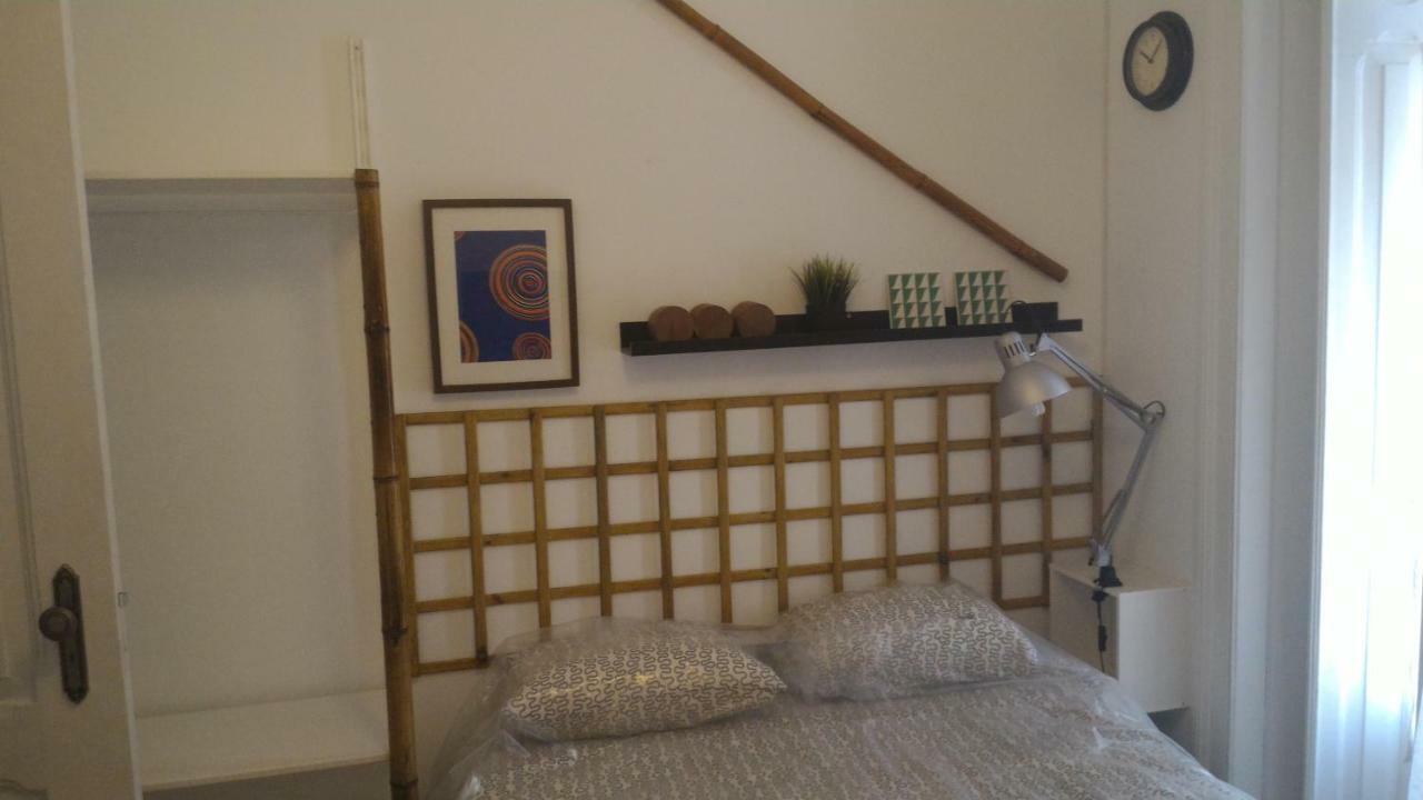 Ritz & Freud Guest House Lisbon Bagian luar foto