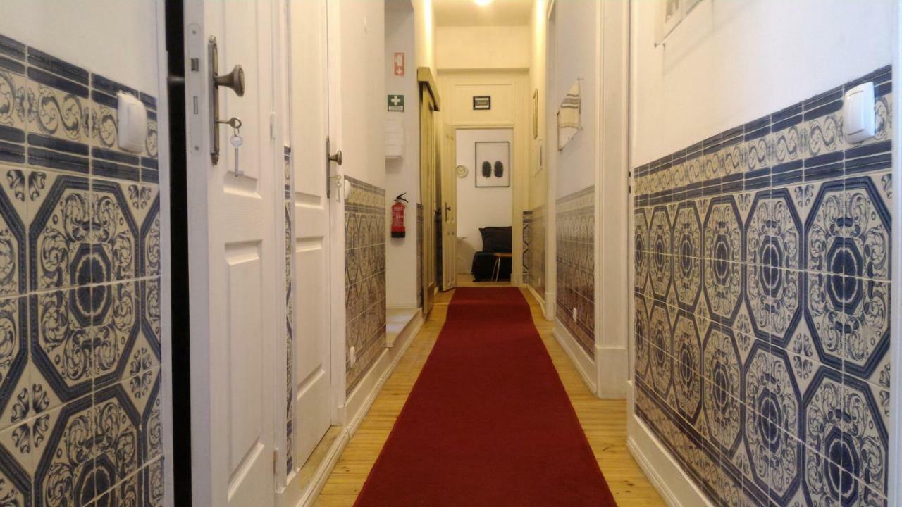 Ritz & Freud Guest House Lisbon Bagian luar foto