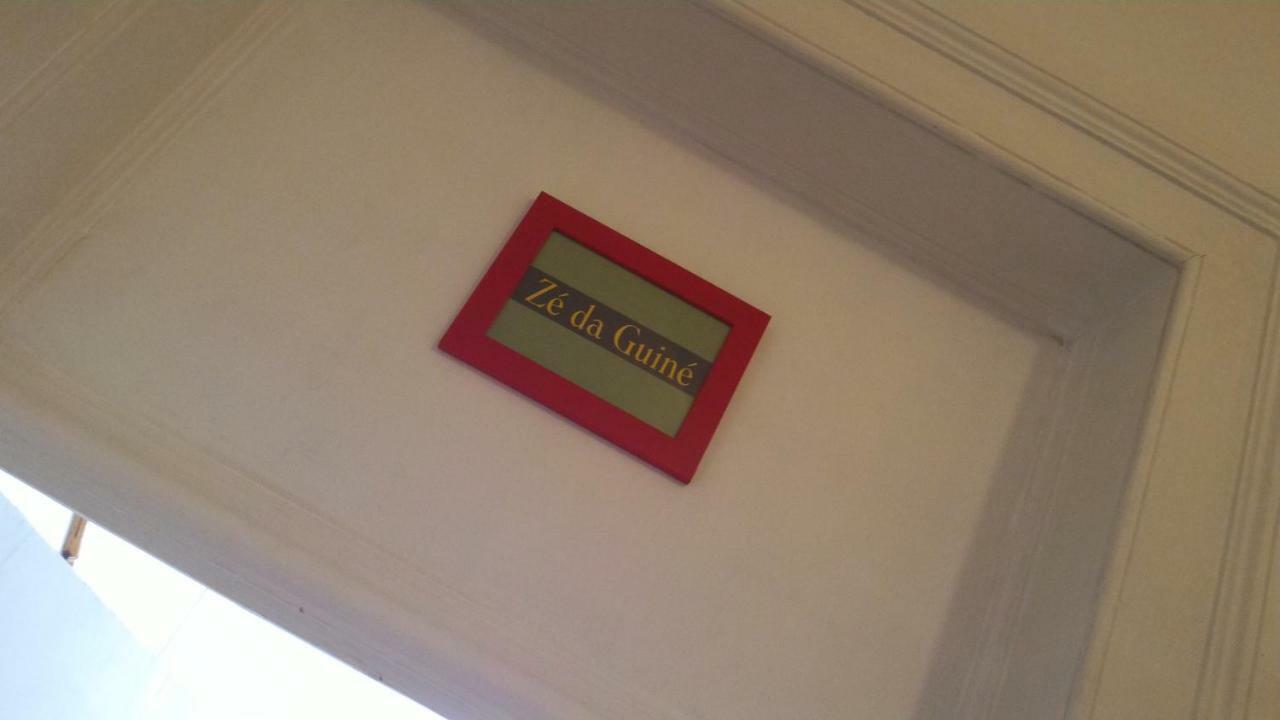Ritz & Freud Guest House Lisbon Bagian luar foto