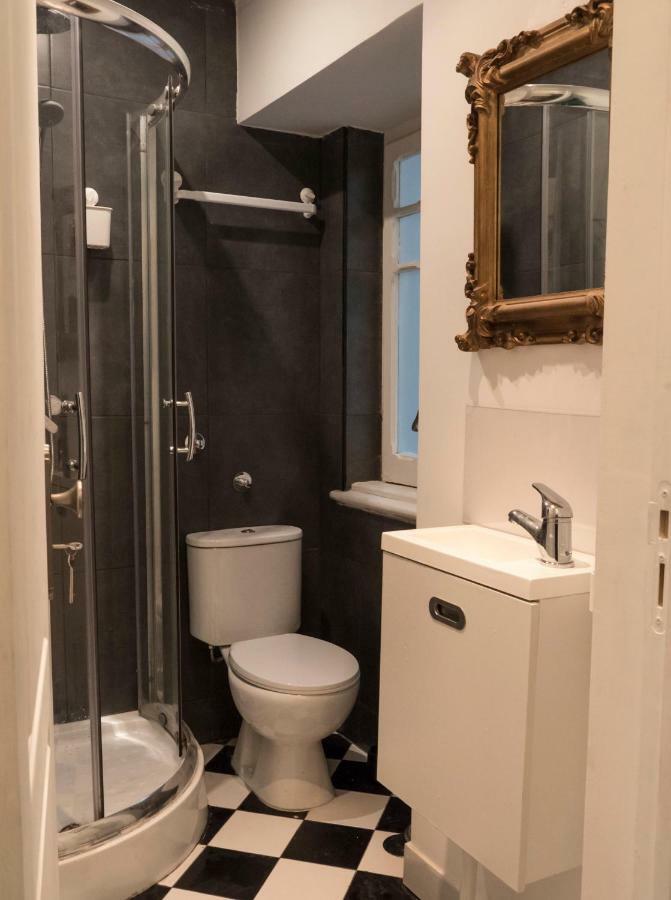 Ritz & Freud Guest House Lisbon Bagian luar foto